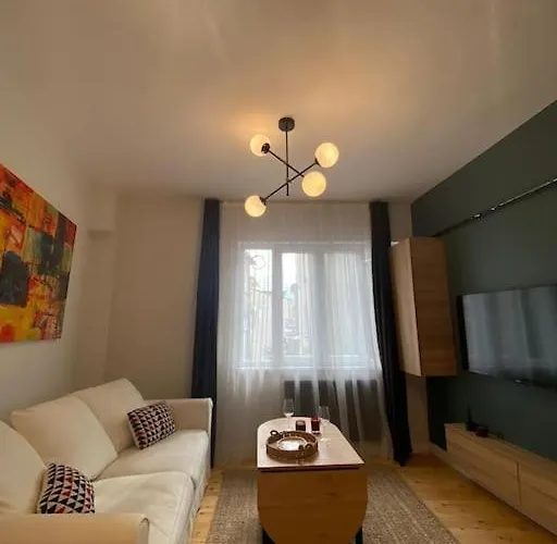 Stunning Near Metro - Degirmen 64 شقة *