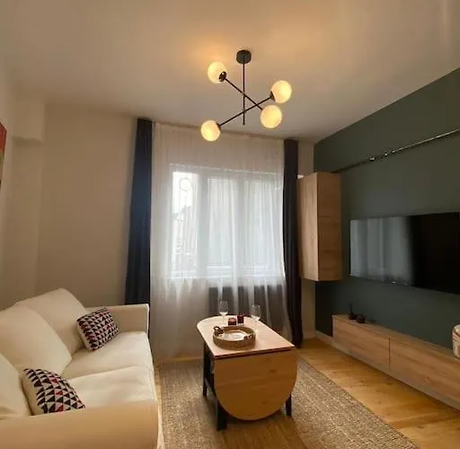 Stunning Near Metro - Degirmen 64 *