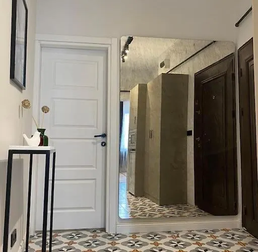 شقة Stunning Near Metro - Degirmen 64 *