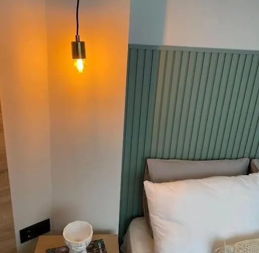 شقة Stunning Near Metro - Degirmen 64 اسطنبول