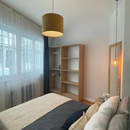 Apartman Stunning Near Metro - Degirmen 64 Isztambul