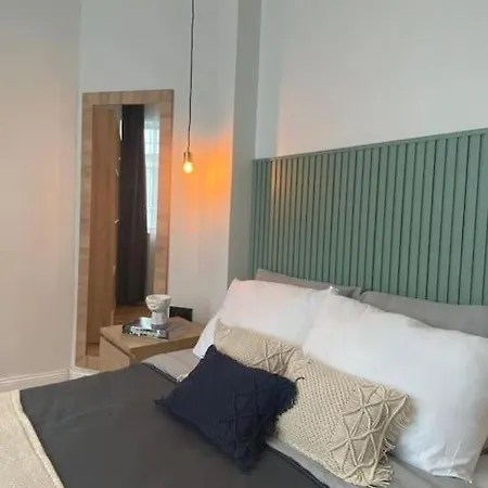 Stunning Near Metro - Degirmen 64 Apartman *