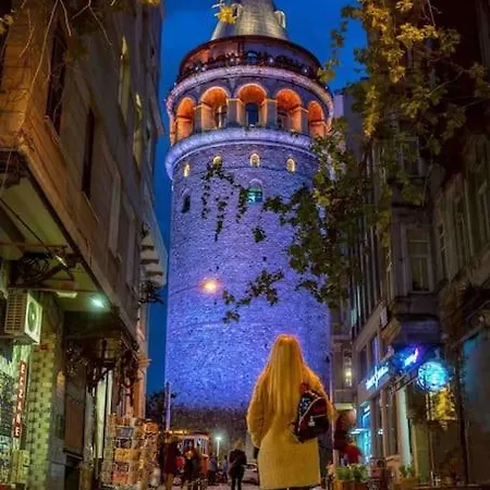 Stunning Near Metro - Değirmen 64 Apartment *
